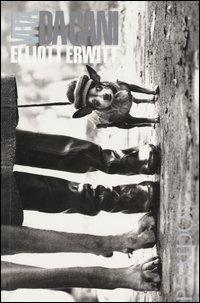 Vita da cani - Elliott Erwitt - Libro Phaidon 2004 | Libraccio.it