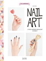  Nail art