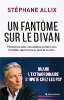   Un fantôme sur le divan