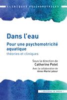   Dans l’eau
