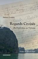   Regards Croisés