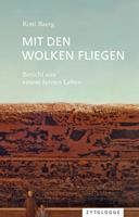   Mit den Wolken fliegen