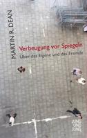   Verbeugung vor Spiegeln