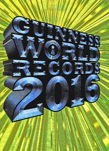 Guinness World Records 2016  - Libro Mondadori 2015, Arcobaleno | Libraccio.it