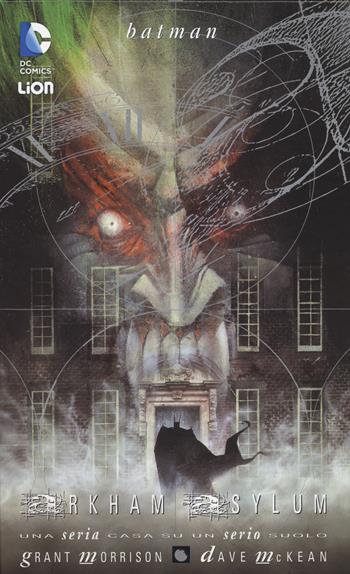 Arkham Asylum. Batman. Ediz. speciale - Grant Morrison, Dave McKean - Libro Lion 2014, DC Deluxe | Libraccio.it