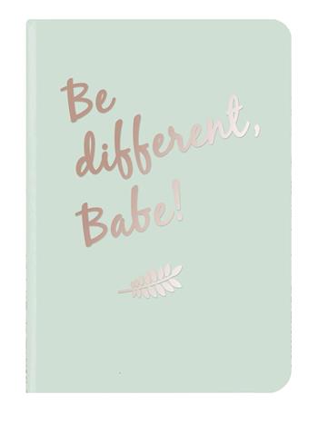 Midi Flexi Glamline Be Different  TeNeues 2021 | Libraccio.it