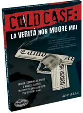 ThinkFun - Cold Case 1: La Verit&#224; Non Muore Mai, Gioco di Logica e Indagine per Adulti, 1-4 Giocatori, Et&#224; 14+ Anni