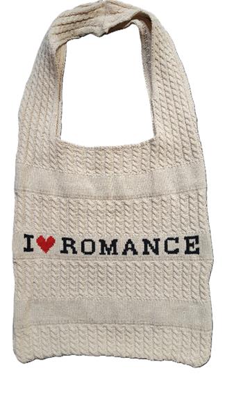 Borsa di maglia I Love Romance  - Libro Giunti Editore 2025 | Libraccio.it