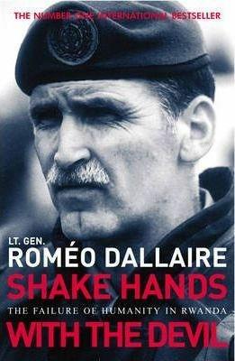 Shake Hands With The Devil - Romeo Dallaire - Libro Cornerstone | Libraccio.it