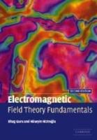 Electromagnetic Field Theory Fundamentals - Bhag Singh Guru, Hüseyin R. Hiziroglu - Libro Cambridge University Press | Libraccio.it