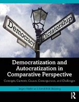 Democratization and Autocratization in Comparative Perspective - Jørgen Møller, Svend-Erik Skaaning - Libro Taylor & Francis Ltd | Libraccio.it