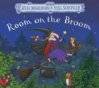 Room on the Broom - Julia Donaldson - Libro Pan Macmillan | Libraccio.it