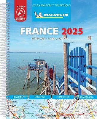 France. Atlas routier et touristique 2025. Ediz. plastificata  - Libro Michelin Éditions 2024 | Libraccio.it