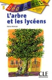 L' arbre et les lycéens.