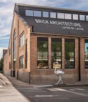 Brick architecture. Layer by Layer - Sergio Quesada Asensio - Libro Loft Media Publishing 2023 | Libraccio.it