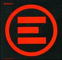 E (Emergency)  - Libro Mondadori 2005, Piccola biblioteca oscar | Libraccio.it