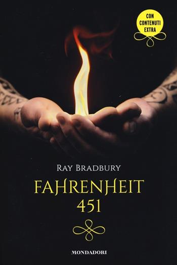 Fahrenheit 451 - Ray Bradbury - Libro Mondadori 2013, Classici Chrysalide | Libraccio.it