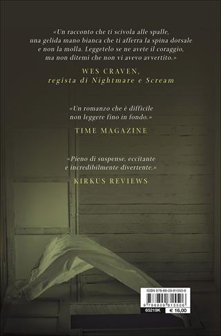Una presenza in quella casa - Paige McKenzie - Libro Giunti Editore 2016, Waves | Libraccio.it
