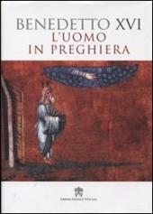 L' uomo in preghiera