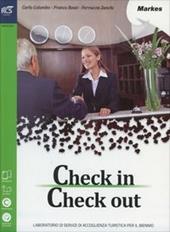 Check in check out. Con espansione online