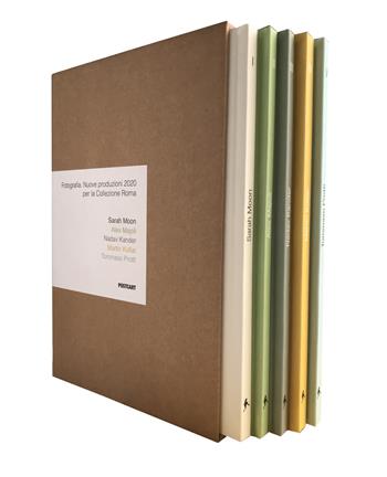 Fotografia. Nuove produzioni 2020 per la collezione Roma. Ediz. italiana e inglese - Sarah Moon, Alex Majoli, Nadav Kander - Libro Postcart Edizioni 2021 | Libraccio.it