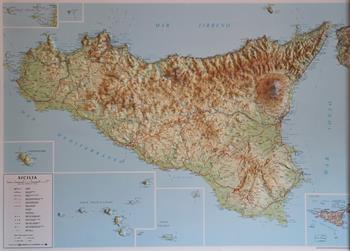 Sicilia 1:350.000 (carta in rilievo con cornice)  - Libro Global Map 2020 | Libraccio.it
