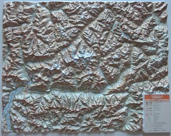 Provincia di Sondrio 1:150.000 (carta in rilievo senza cornice)  - Libro Global Map 2020 | Libraccio.it