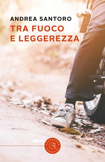 Tra fuoco e leggerezza - Andrea Santoro - Libro bookabook 2021, Narrativa | Libraccio.it