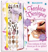 Fashion designer. Con gadget
