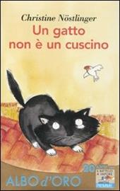 Un gatto non è un cuscino