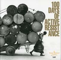 Vivienne Westwood. 100 days of active resistance. Ediz. illustrata  - Libro Damiani 2011 | Libraccio.it