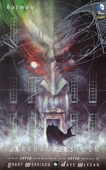 Arkham Asylum. Batman - Grant Morrison, Dave McKean - Libro Lion 2012, Grandi opere DC | Libraccio.it
