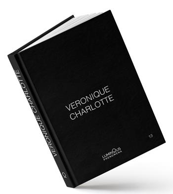 Veronique Charlotte. Luminous phenomena. Ediz. italiana, inglese e francese. Vol. 13 - Veronique Charlotte - Libro NFC Edizioni 2024 | Libraccio.it