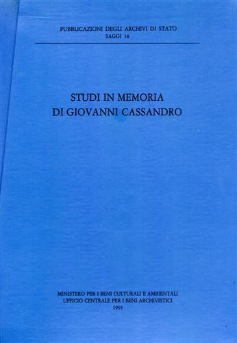 Studi in memoria di Giovanni Cassandro  - Libro Ministero Beni Att. Culturali 1991, Saggi | Libraccio.it