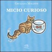 Micio curioso