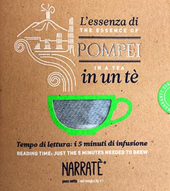 L'essenza di Pompei in un tè. Tempo di lettura: i 5 minuti di infusione-The essence of Pompeii in a tea. Reading time: just the 5 minutes needed to brew. Ediz. bilingue. Con tea bag - Felicia D'Amora - Libro Narratè 2017, NarraPlanet | Libraccio.it