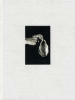 Lidia, il cielo cade. Ediz. italiana e inglese - Maurizio Cogliandro - Libro Postcart Edizioni 2010, Fotografia | Libraccio.it