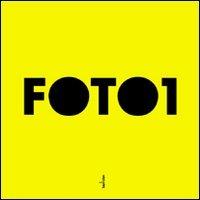 Foto. Catalogo di fotografie in bianco e nero con le opere di oltre trenta fotografi contemporanei  - Libro Tapirulan 2009 | Libraccio.it