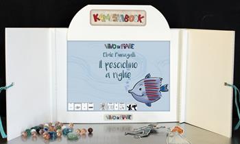 Il pesciolino a righe. Testo in simboli. Kamishibai. Ediz. illustrata. Con audiolibro - Elide Fumagalli - Libro Vivo di Fiabe 2018, Kamishibook | Libraccio.it
