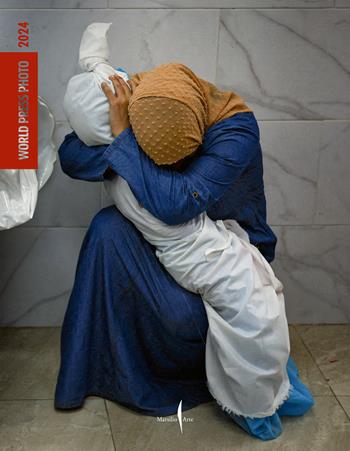 World Press Photo 2024. Ediz. a colori  - Libro Marsilio Arte 2024 | Libraccio.it