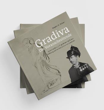 Gradiva. Die Voranschreitende. Spurensuche zum Urgroßvater im Ersten Weltkrieg auf der Hochebene von Lavarone - Brigitte Holzner - Libro Effekt 2025 | Libraccio.it