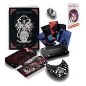 Last sabbath. Magic pack. Ediz. illustrata. Con Box degli Scenari, i Tarocchi delle Streghe, la Lunetta Porta-Tarocchi in Legno e la Spilletta ufficiale